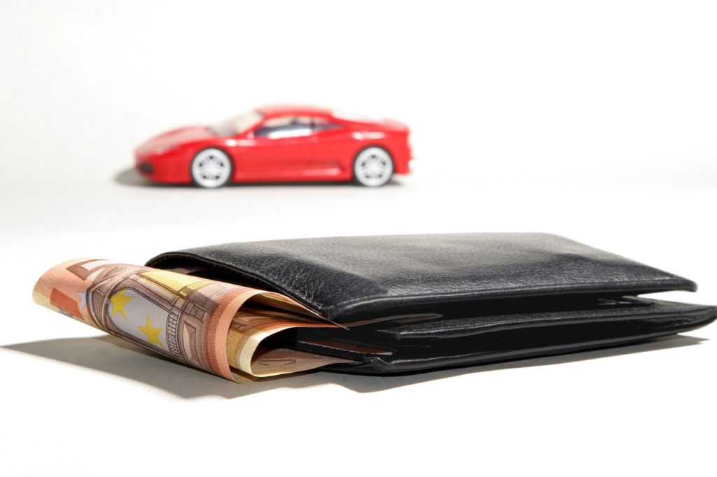 How Do Dealers Price Used Cars? Understanding All the Details Behind Dealership Pricing